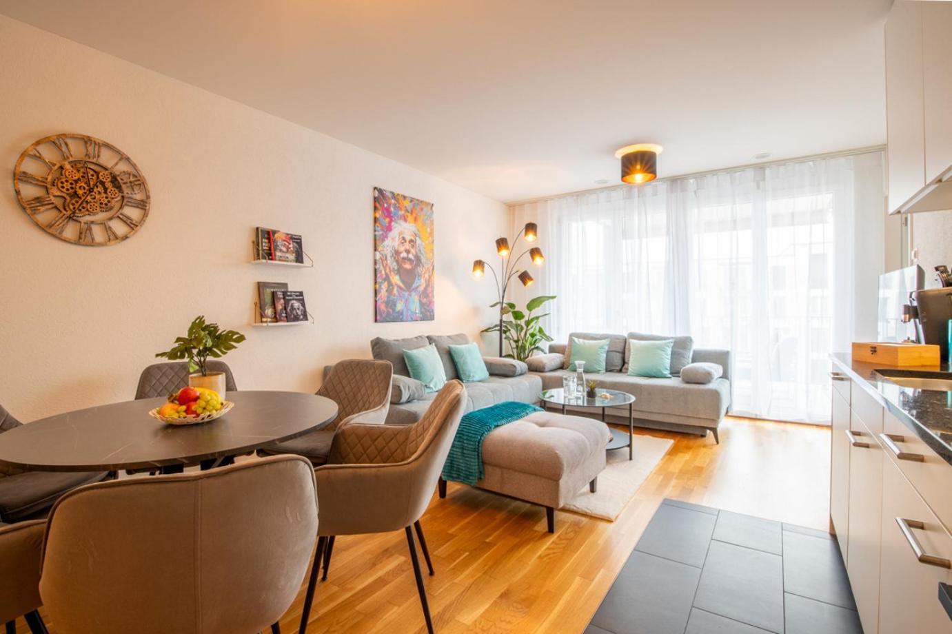 Special Einstein I Apartment Basel, Messe Kleinbasel 10-Star Extérieur photo