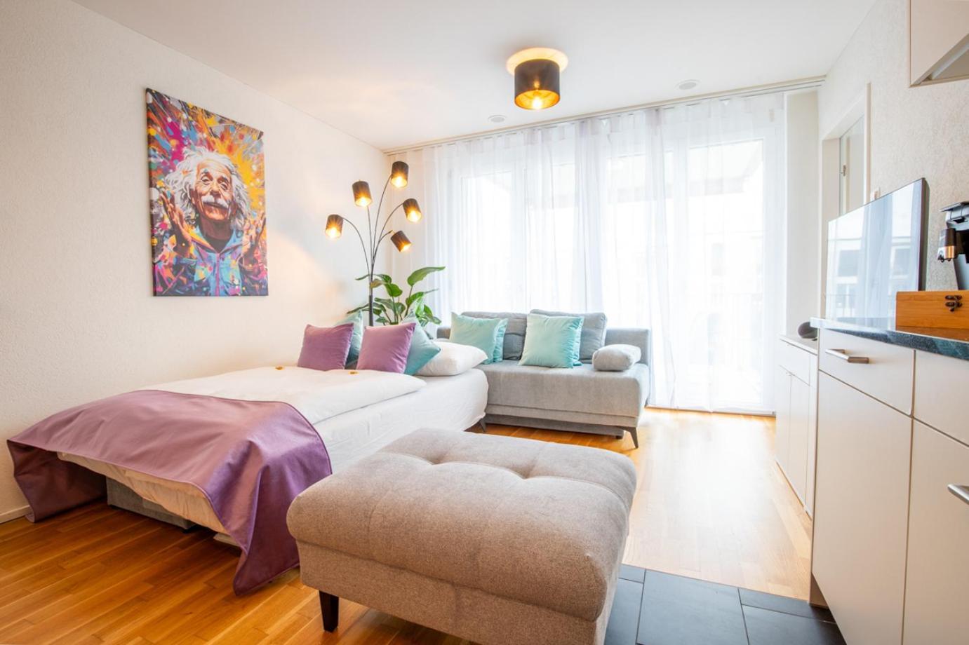 Special Einstein I Apartment Basel, Messe Kleinbasel 10-Star Extérieur photo