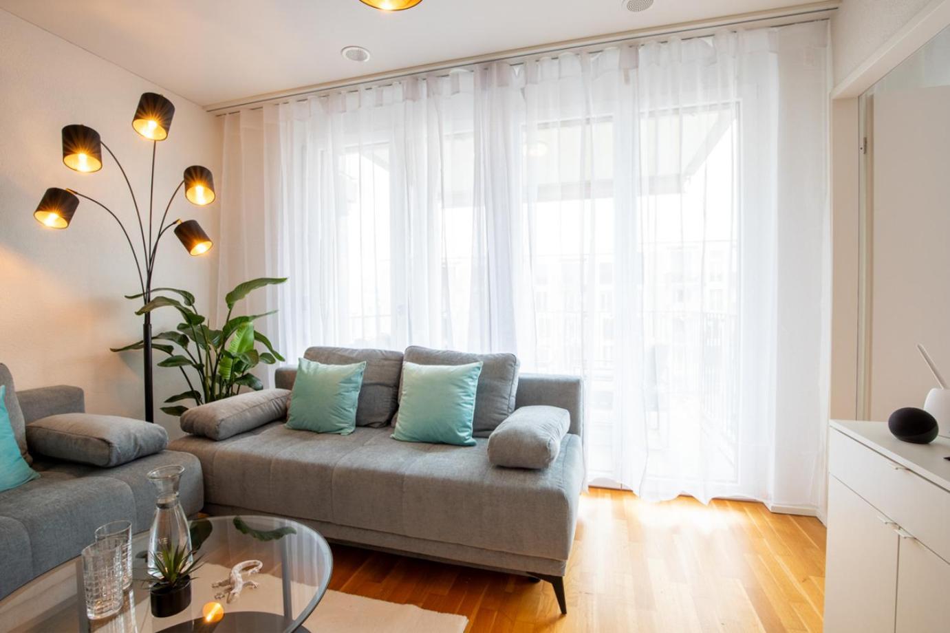 Special Einstein I Apartment Basel, Messe Kleinbasel 10-Star Extérieur photo
